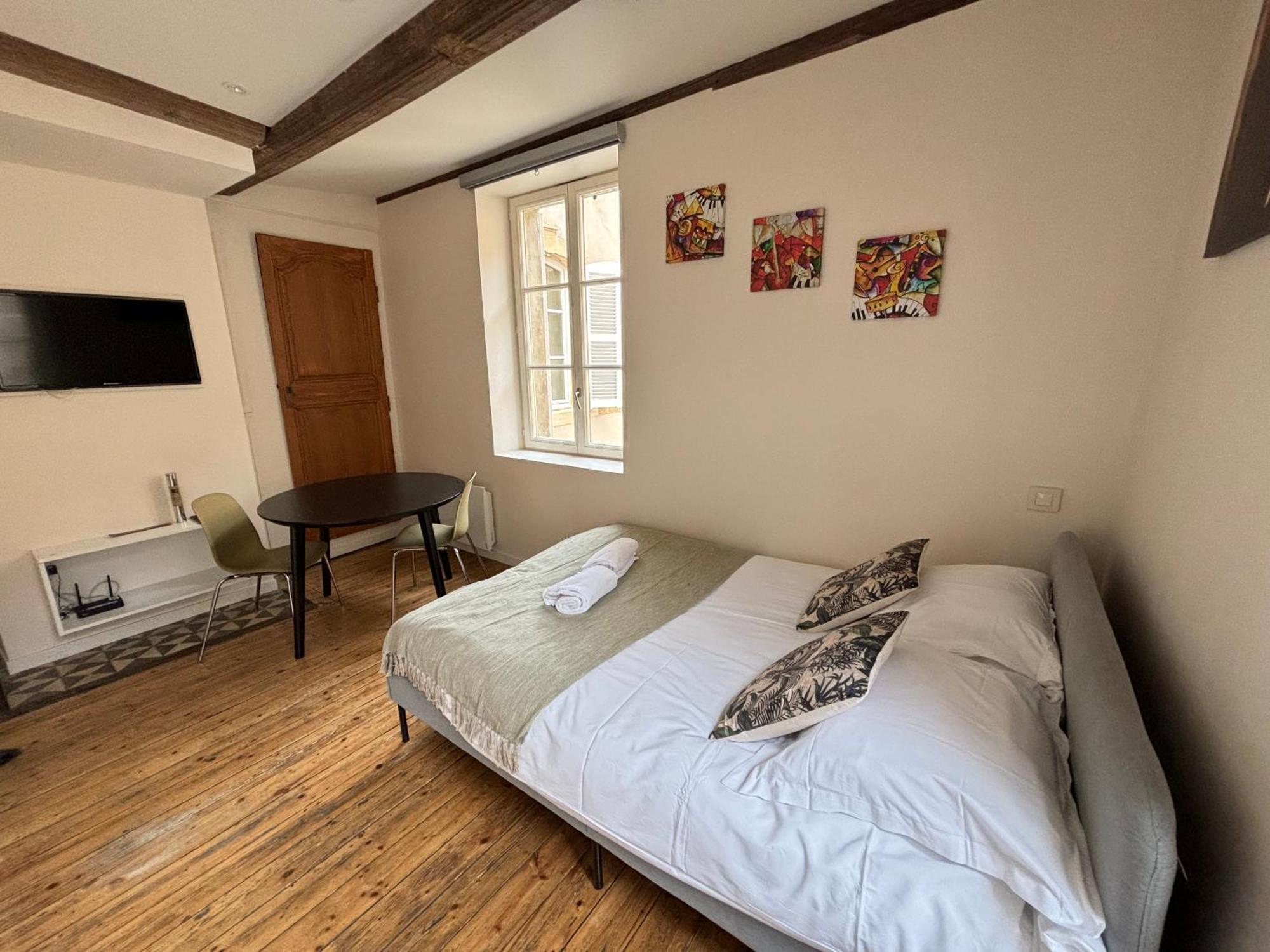 Louis Premier Et Second Centre Un Sejour A Part Appartement *